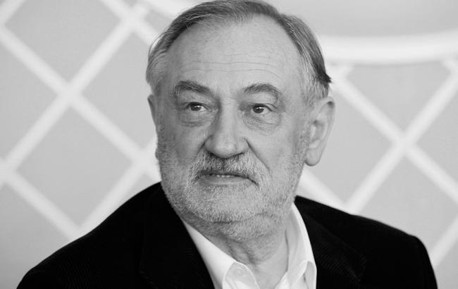 На Байковому кладовищі встановили пам'ятник Богдану Ступці