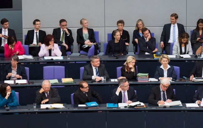 Германия обяжет жителей страны запасаться едой на случай войны, - FAS