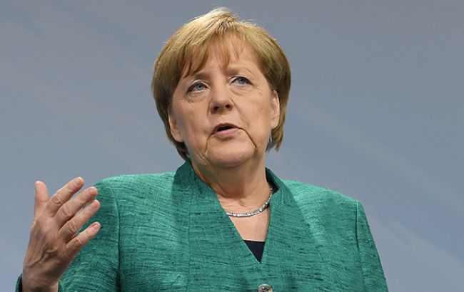 Меркель осудила призыв Эрдогана к туркам в Германии голосовать против ее партии