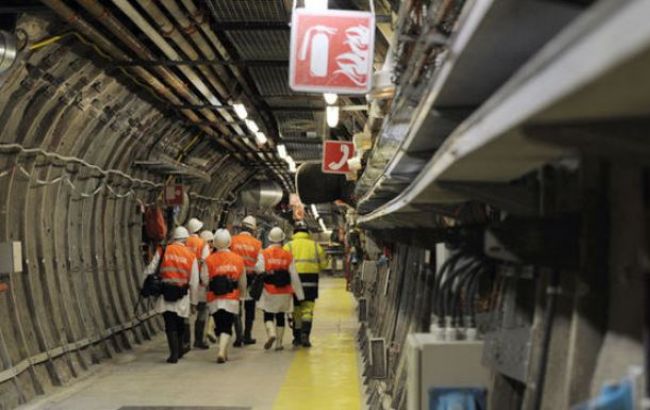 При обвале на складе ядерных отходов во Франции погиб человек