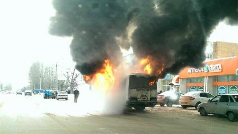 "Врата ада": у Києві згоріли відразу чотири автобуси