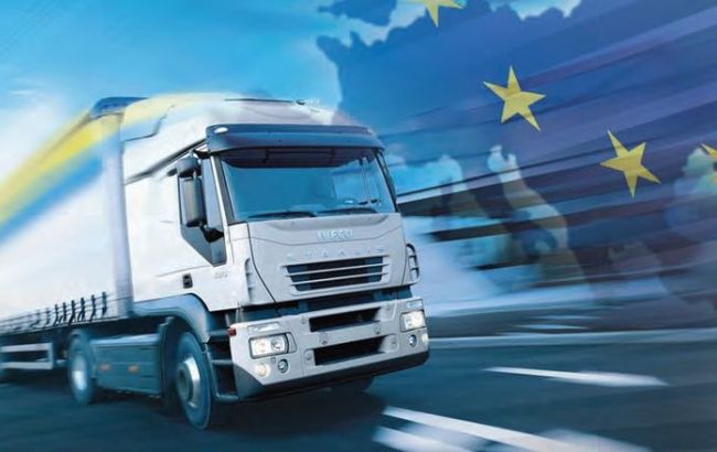 Порошенко відзначає зростання українського експорту в ЄС у січні на 16%