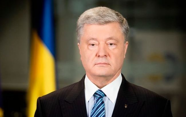 Порошенко закликав владу довести до кінця справу проти Росії за агресію у Керченській протоці