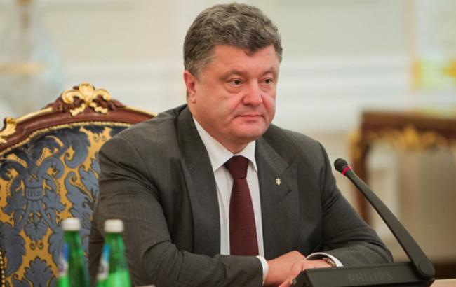 Российские СМИ обвинили Порошенко в активном ведении бизнеса в России