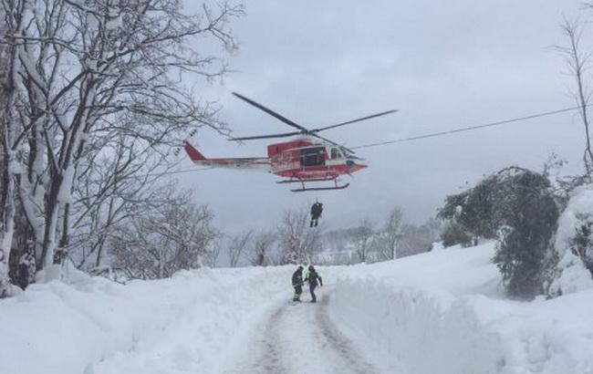 Лавина в Италии: опубликовано видео спасательной операции