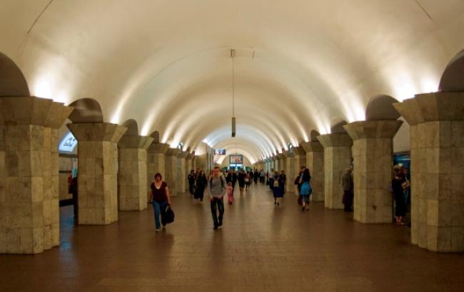 Милиция не нашла взрывчатки на станции метро "Майдан Независимости" в Киеве