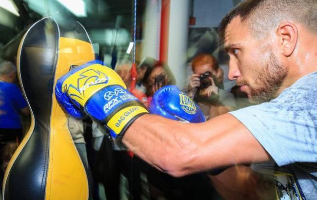 В течение года бой с Пакьяо точно не состоится, - Ломаченко