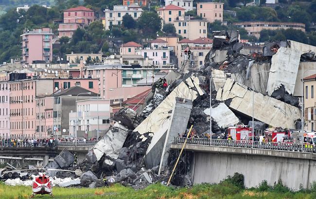 "Я видел смерть": жители Генуи рассказали, как обрушился мост Моранди