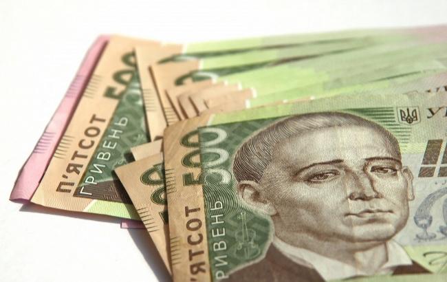 Курс доллара на межбанке в 12:55 повысился до 27,80 гривен