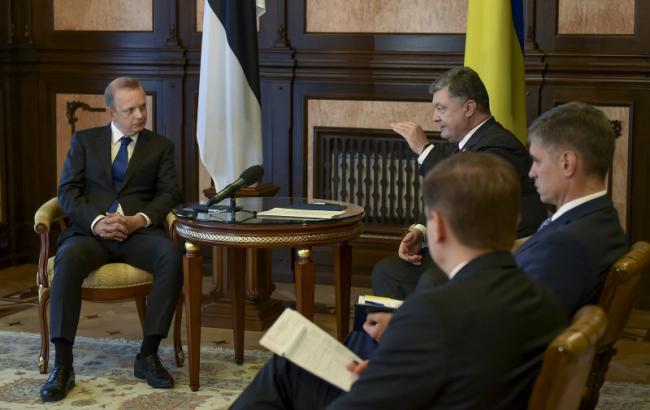 Порошенко прийняв вірчі грамоти у послів низки іноземних держав