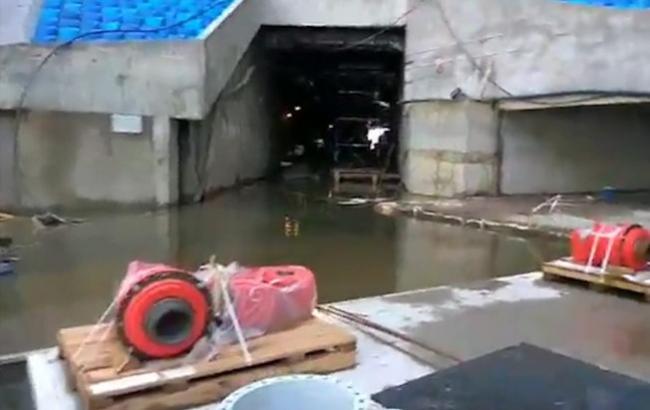 В Питере недостроенный стадион для ЧМ-2018 затопило водой