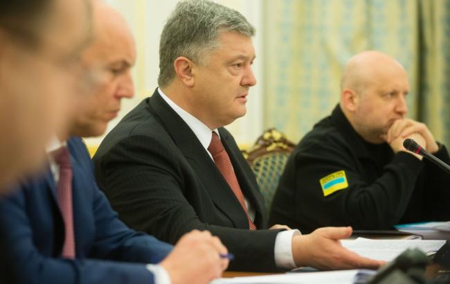 В оборонном заказе число противотанковых комплексов в этом года увеличено в 4 раза, - Порошенко