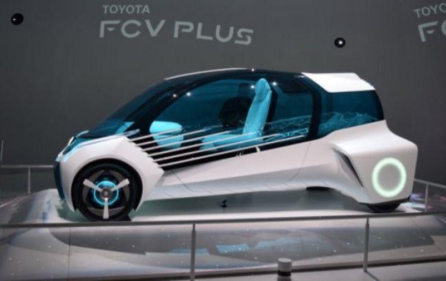 На автосалоні Tokyo Motor Show 2015 Toyota представила новий автомобіль