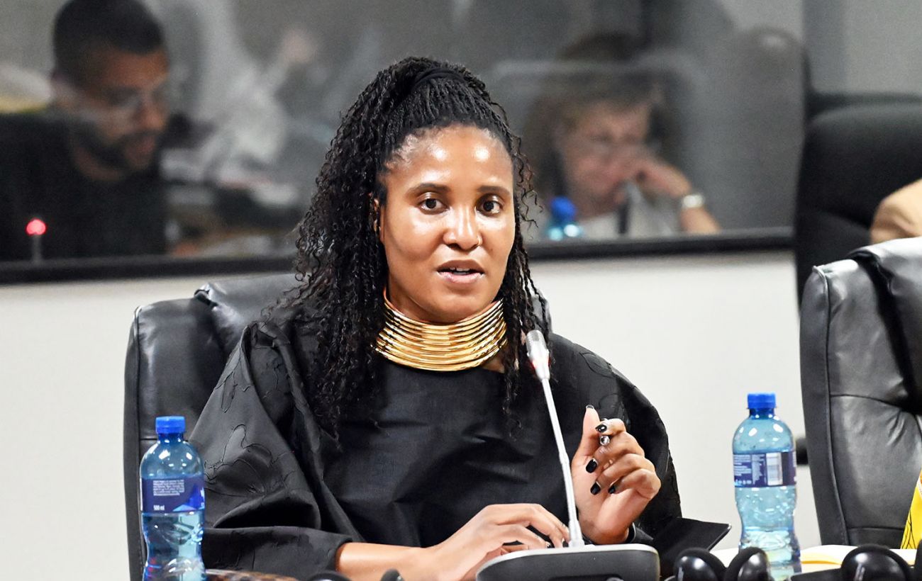 Скандал у ПАР: дочка екс-президента вербувала найманців на війну проти України