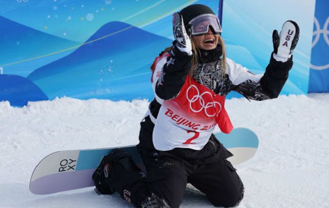 Олимпийские игры-2022: американская сноубордистка выиграла золотую награду в хафпайпе