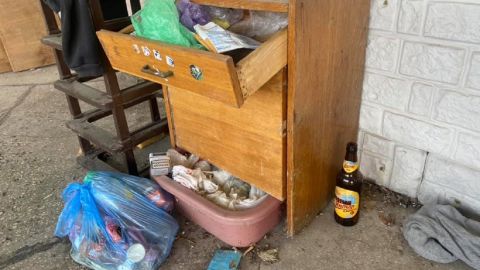 Пиво, сигареты и дихлофос: в сети показали детский оздоровительный лагерь в Одессе (фото)