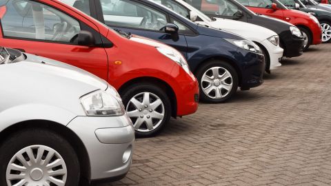 Абсолютний рекорд: 2021 року в Україну ввезено півмільйона вживаних авто