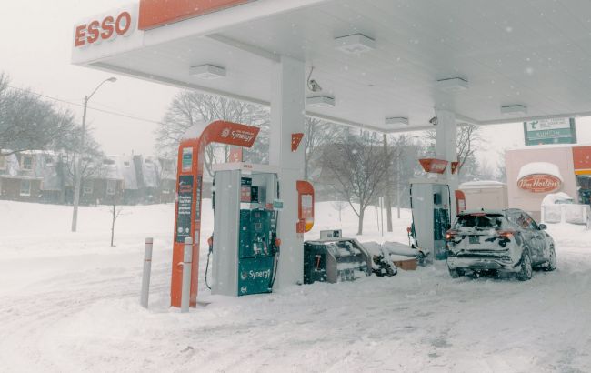 Как экономить топливо зимой: 5 проверенных правил