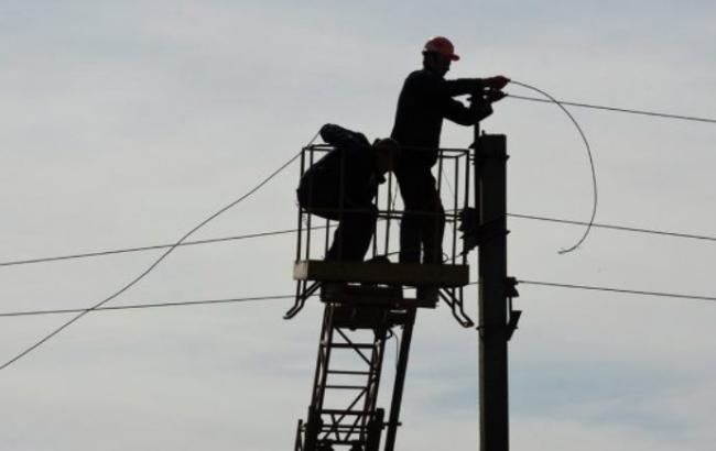 В Одесской обл. из-за непогоды обесточены 33 населенных пункта