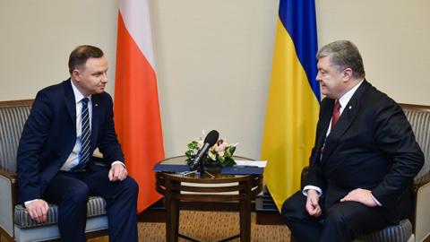 Порошенко заявил, что от исторических конфликтов между Украиной и Польшей выигрывает только РФ