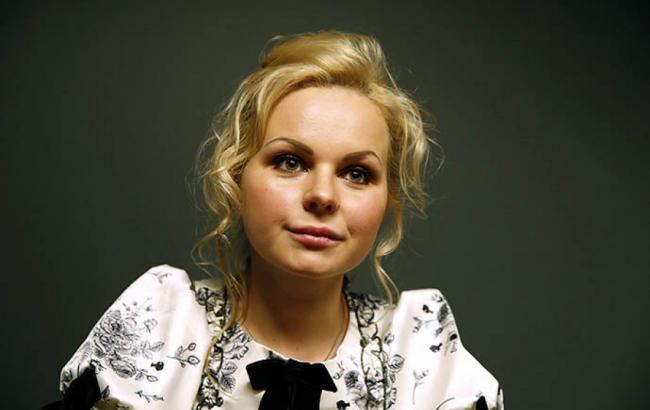 Алиса Вокс снова исполнила песню Кузьмы