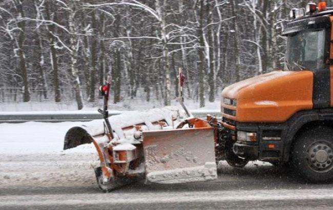 У Києві для прибирання снігу задіяно 259 машин, - Кличко