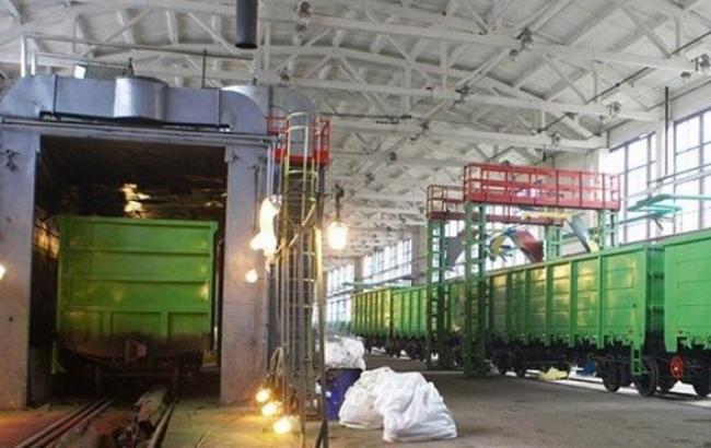 Крюковский завод в январе 2015 г. уменьшил выпуск грузовых вагонов на 83% - до 8 единиц