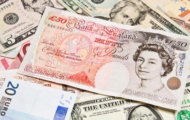 Форекс - пара GBP/USD вернула потери после публикации британского PMI
