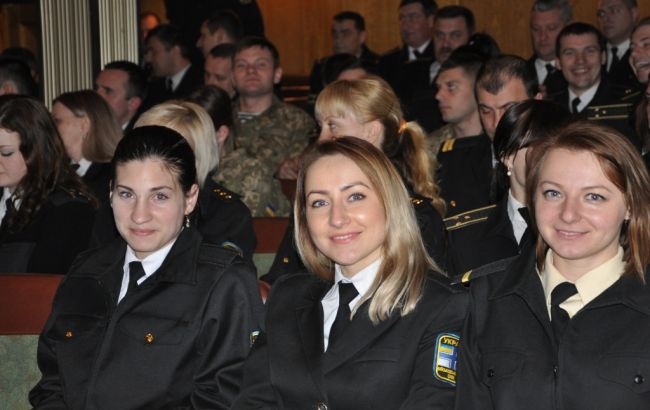 Минобороны: в украинских ВМС служит почти 1000 женщин-военных