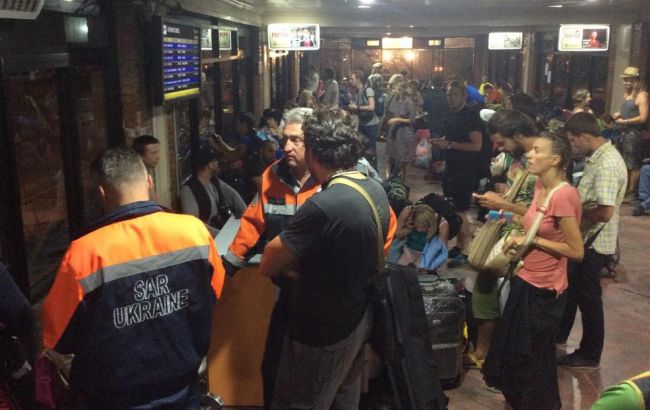 Літак з українцями готовий до вильоту з Непалу