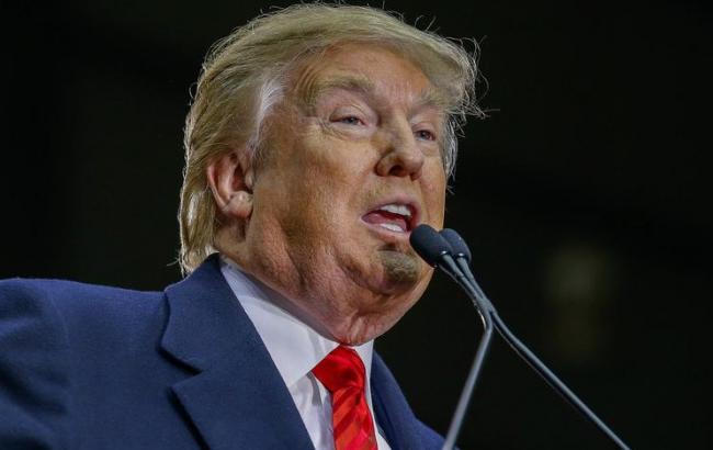 Еврокомиссия изучит указ Трампа о запрете въезда в США семи мусульманским странам