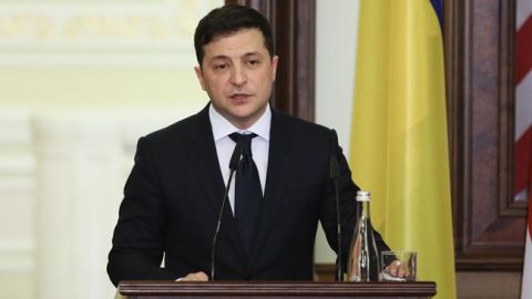 Зеленский завтра придет в Раду, - источник