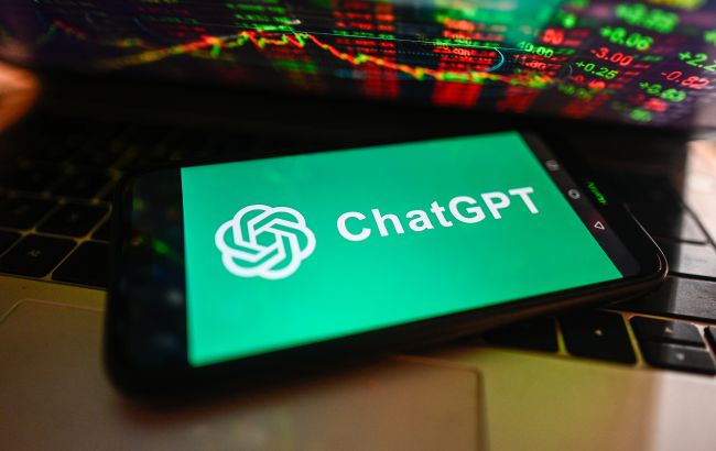 Феномен ChatGPT. Як чат-бот підкорив світ і став причиною гучних скандалів