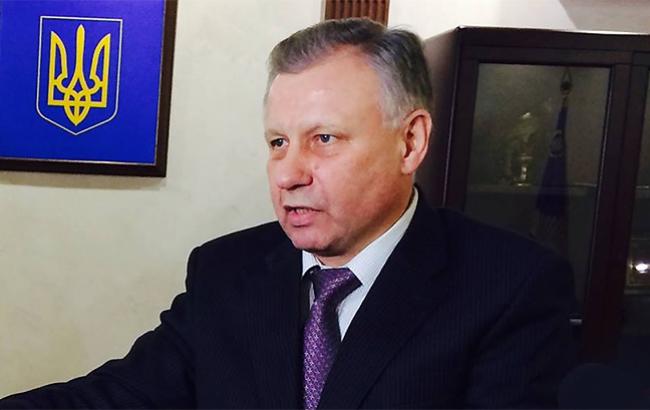 "Справа рюкзаків": суд скасував арешт майна екс-замміністра МВС Чеботаря