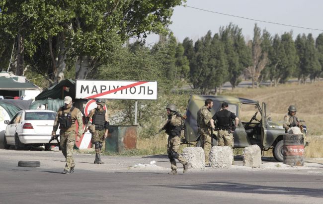 Боевики за сутки 11 раз обстреляли силы АТО под Мариуполем, - штаб