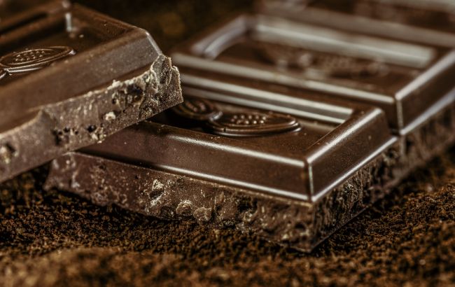 Назван вид шоколада, который улучшит работу кишечника