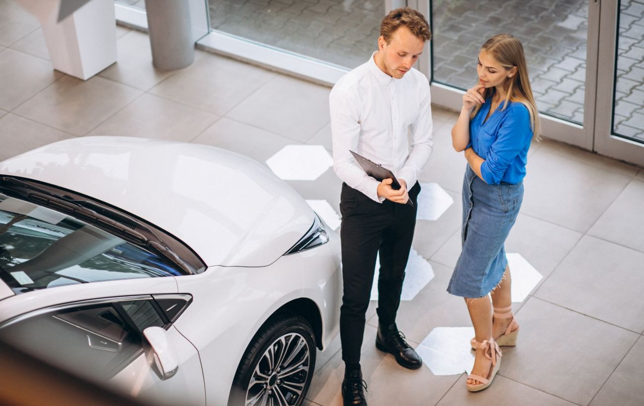 Які автобренди пішли з України під час війни і що буде з цінами на машини