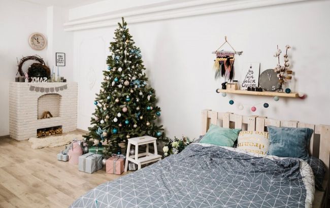 Когда надо убирать новогоднюю елку из дома? Что говорят церковь и традиции