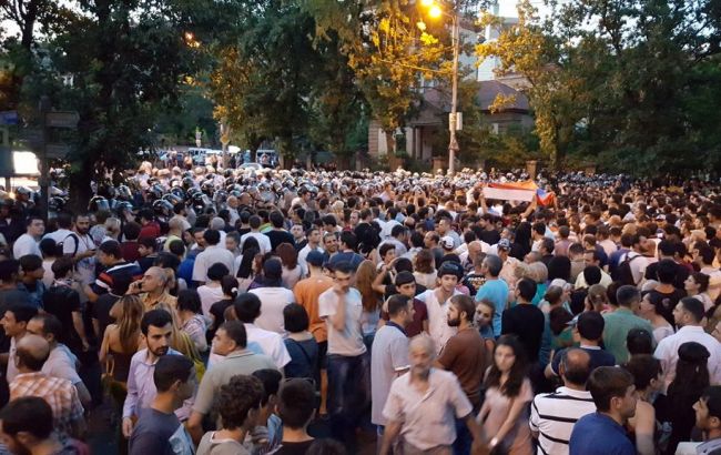 Тарифний майдан в Арменії: огляд подій 24 червня