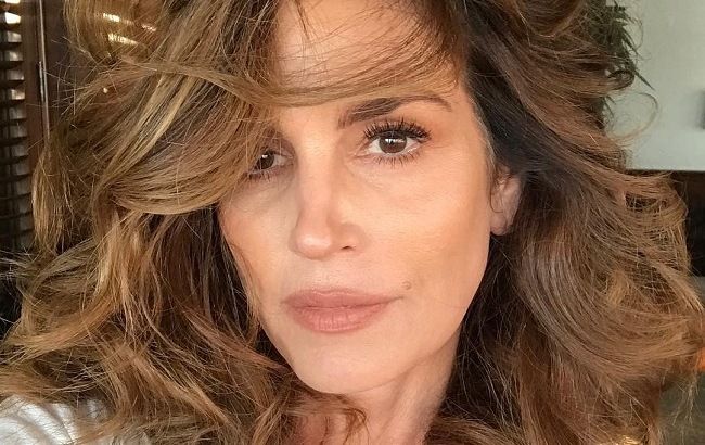 53-річна Сінді Кроуфорд розкрила секрет нев'янучої молодості