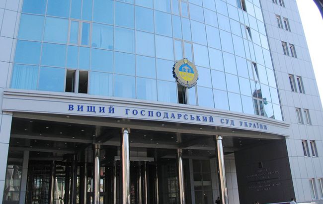 Двом екс-працівникам Вищого госпсуду повідомили про підозру