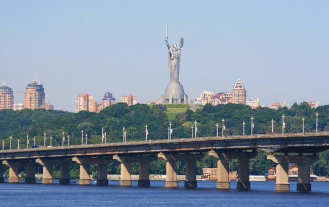 Погода на завтра: в Україні без опадів, температура до +34