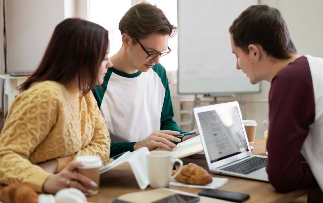 Опубликовали списки абитуриентов, поступивших на бюджет. Как подтвердить место обучения