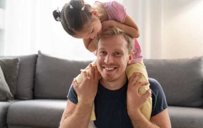 День батька 2022: красиві привітання та картинки для найрідніших