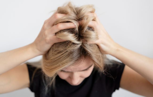 Вот что поможет предотвратить появление седых волос: список обязательных действий