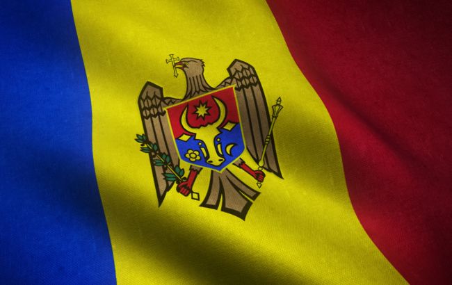 Парламент Молдови з бійкою схвалив мовний закон