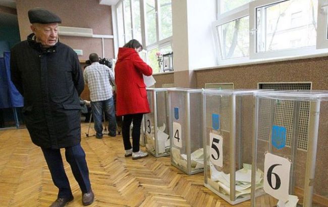 Опрос: 40% жителей Донбасса не хотят голосовать на местных выборах