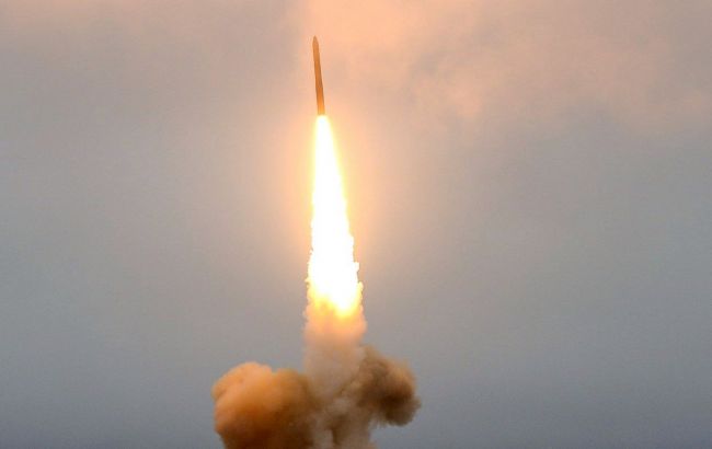 Россия запустила межконтинентальную ракету "Сармат". США отслеживали старт и траекторию