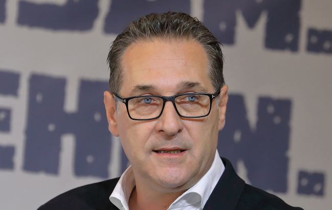 В Австрії колишнього віце-канцлера засудили до умовного терміну у справі про корупцію