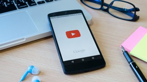 В работе YouTube произошел сбой